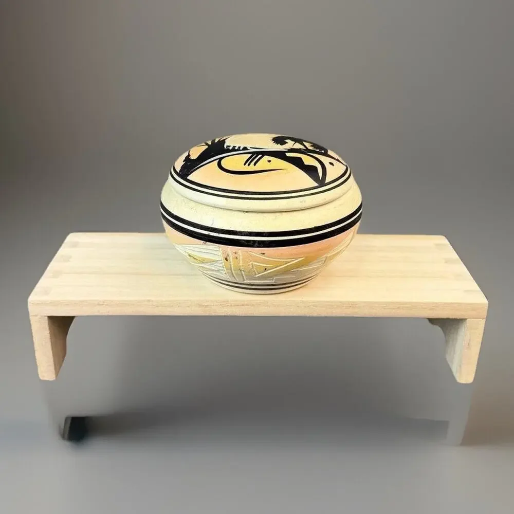 Vintage Navajo Style Ceramic Trinket Box Signed Nesbit Native American